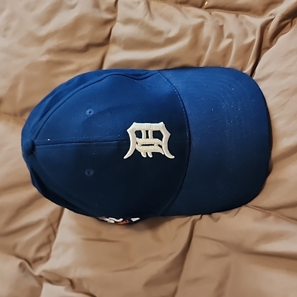 DETROIT TIGERS BASEBALL CAP